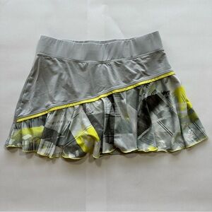 Sofibella Tennis Skort‎ Gray Neon Yellow Built-In Shorts Size S